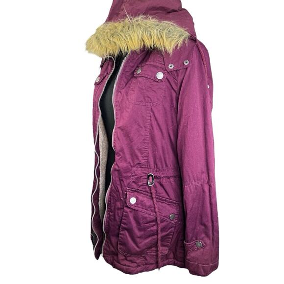 Snobbish Women's Burgundy Faux Fur-Lined Parka Jacket Hood Pockets Sz Sm EUC - Picture 3 of 14